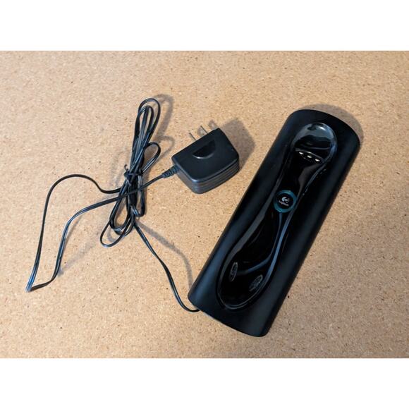 OEM Logitech Charging Cradle for Harmony 880 890 Pro Remote Dock and AC Adapter - Picture 2 of 4